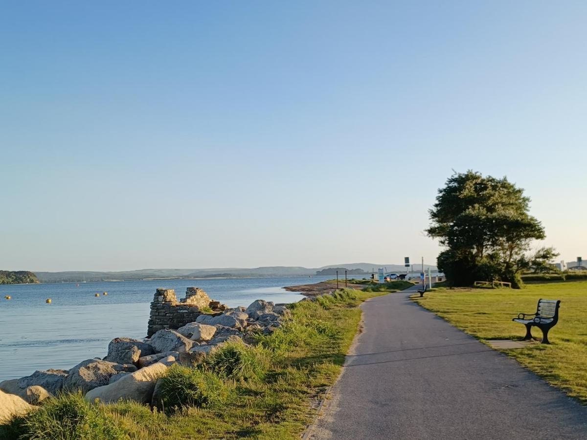 Aqua Vista Leilighet Poole Eksteriør bilde